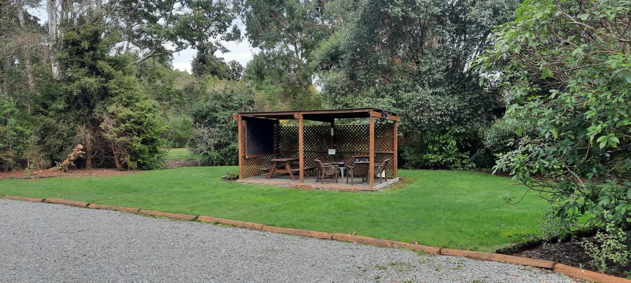 Lake Brunner Country Motel & Holiday Park Moana Exterior photo